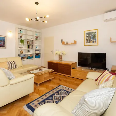 Stjepana Ivicevica I بيت للعطل ماكارسكا