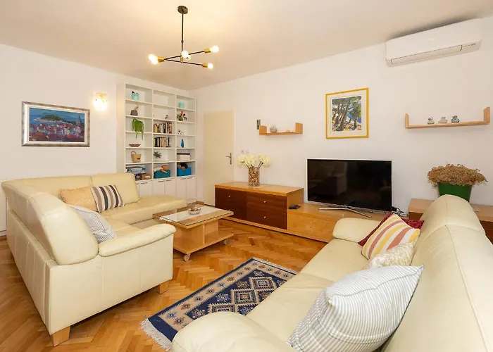 Stjepana Ivicevica I Semesterbostad Makarska